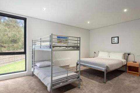Cypress Hill - Maitland Accommodation 2