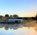 The Lake House at 201 - Maitland Accommodation