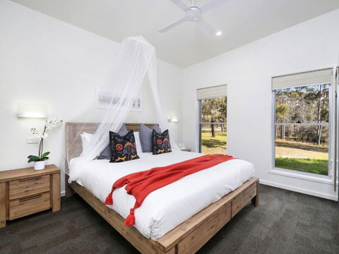 Ironbark Villa 4 - Maitland Accommodation 3