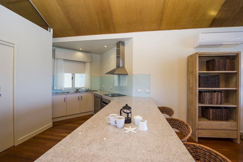 Waters Edge Townhouse 4 - Maitland Accommodation 6