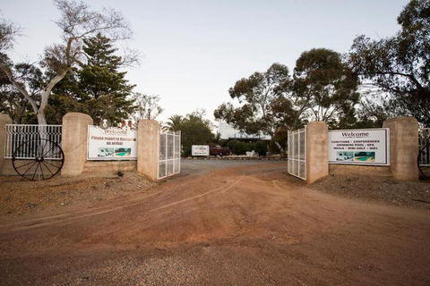 The Old Convent Dalwallinu - Maitland Accommodation 2