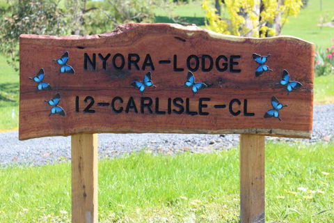 Nyora Lodge B & B - Maitland Accommodation 4