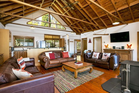 Narrow Neck Lodge - Maitland Accommodation 0