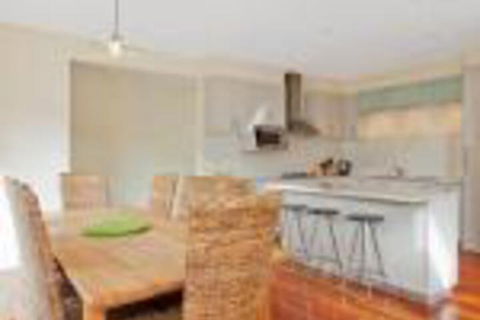 Felicity - Maitland Accommodation 0