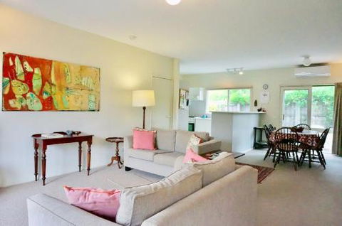 Glan Mor - Maitland Accommodation 2