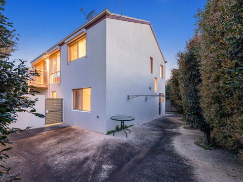 Sound Of The Sea - Maitland Accommodation 4