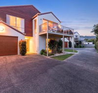 Sound of The Sea - Maitland Accommodation