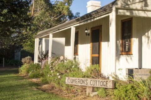 Camerons Cottage - Maitland Accommodation 0