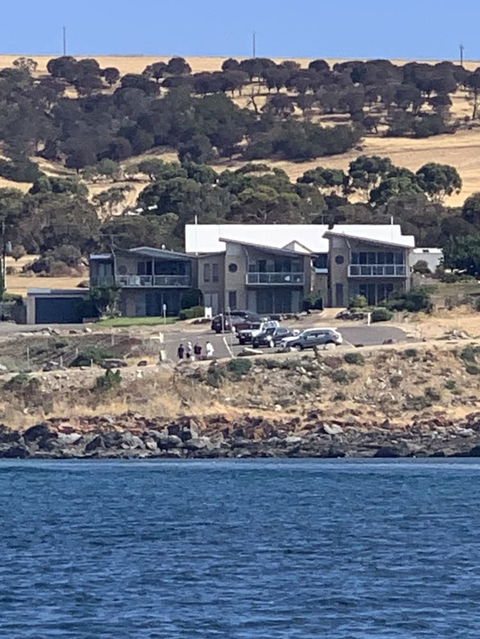 Penneshaw Oceanview Apartments - Maitland Accommodation 0