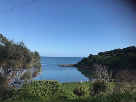 Penneshaw Oceanview Apartments - Maitland Accommodation 2