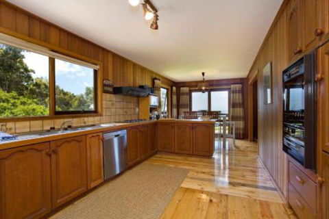 2 Degrees Of Separation - Maitland Accommodation 7