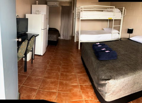 Childers Budget Accommodation - Maitland Accommodation 4