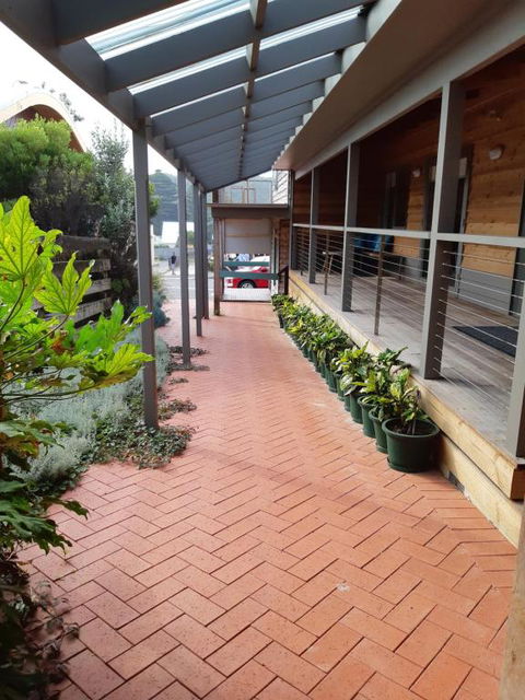 Port Central No 3 - Maitland Accommodation 4