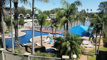 Mulwala NSW Maitland Accommodation