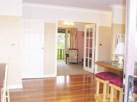 Boobook Hollow - Maitland Accommodation 1