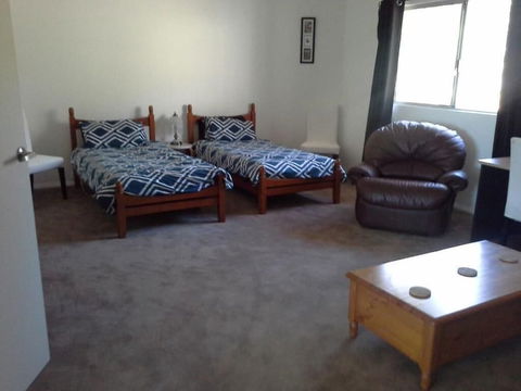 Tree Lodge - Maitland Accommodation 2