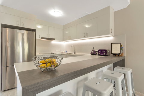 The Moorings Yorkeys Knob - Maitland Accommodation 1