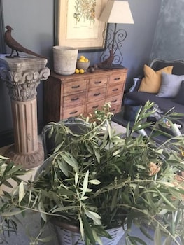 Elm Cottage Barn - Maitland Accommodation 2