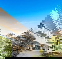 Adina Serviced Apartments Canberra Dickson - Maitland Accommodation