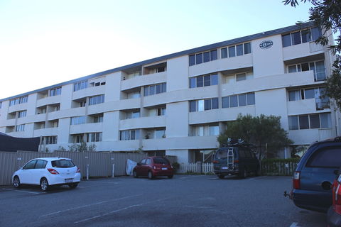 Celina's Ocean View Studio - Adults Only - Maitland Accommodation 3