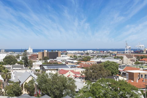 Celina's Ocean View Studio - Adults Only - Maitland Accommodation 1