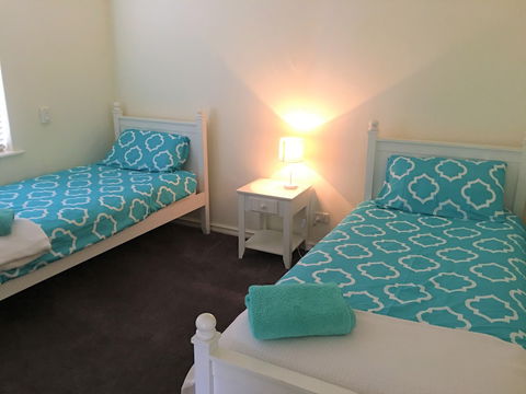 Mindarie Villa - Maitland Accommodation 5
