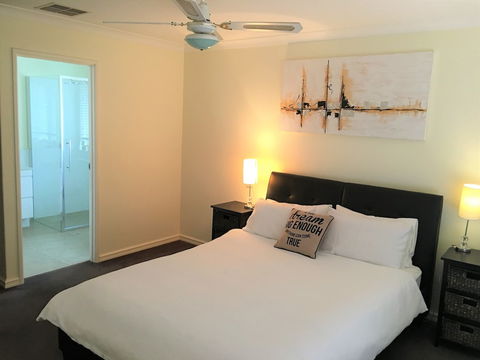 Mindarie Villa - Maitland Accommodation 2