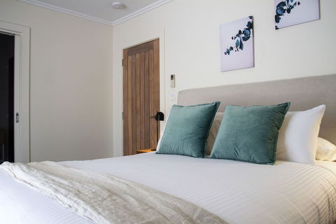 Balgownie Estate Winery Retreat & Restaurant - Maitland Accommodation 5