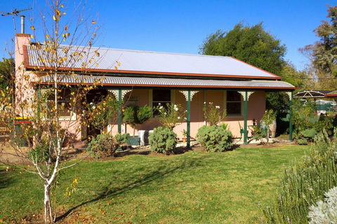 Rubys Cottage - Maitland Accommodation 2