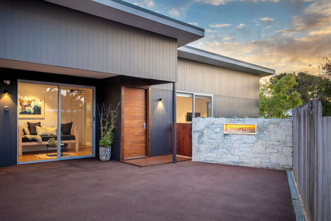 Yallingup Beach Home - Maitland Accommodation 0