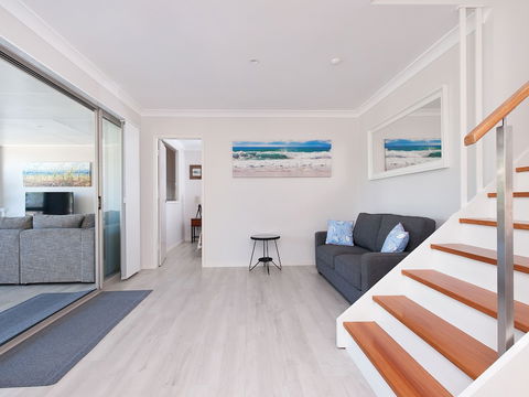 Bamboo Bay At Fingal Bay - Maitland Accommodation 1