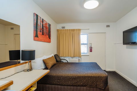 Canning Bridge Auto Lodge - Maitland Accommodation 4