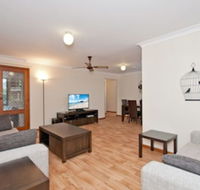 Skippers Rest 27 Government Road - Maitland Accommodation