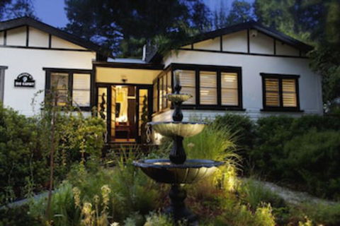 The Gatsby - Maitland Accommodation 0