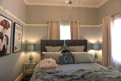 Chatelaine Valley Views - Maitland Accommodation 3