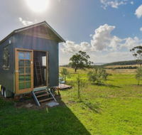 Live Big in The Gurdies Tiny House with a View - Maitland Accommodation