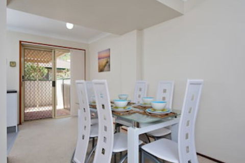 Beachcomber At Fingal Bay - Maitland Accommodation 0