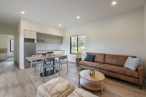 The Retreat At West Beach Parks - Maitland Accommodation 2