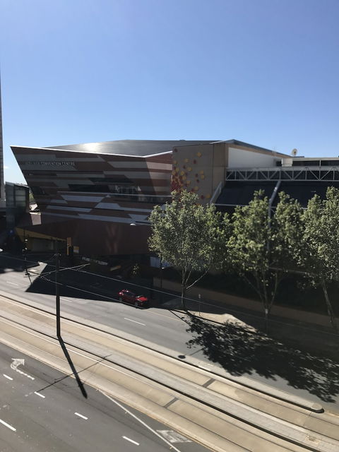 Adelaide North Tce Penthouse - Maitland Accommodation 0