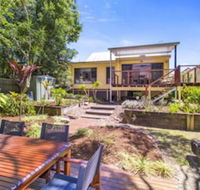 CABARITA BEACH BLISS HOLIDAY HOME on the LAKE - Maitland Accommodation