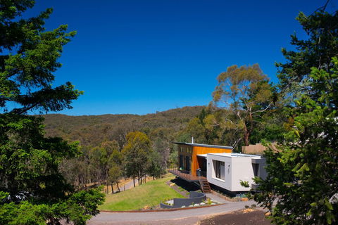 Aura House - Maitland Accommodation 1