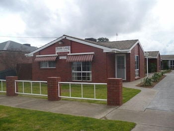 Parklake Holiday Units - Maitland Accommodation 6