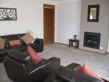 Parklake Holiday Units - Maitland Accommodation 2