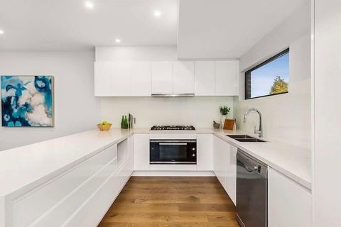 Glen Manor 1 - Maitland Accommodation 4