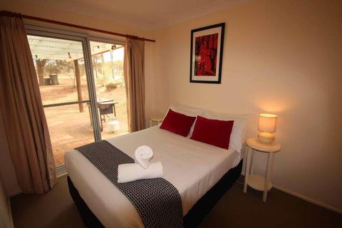 Verona Vineyard Cottage - Maitland Accommodation 6