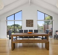 Smith Beach Getaways Beachwood House - Maitland Accommodation