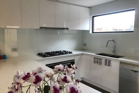 Glen Manor 2 - Maitland Accommodation 3