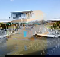Corroboree Houseboats - Maitland Accommodation