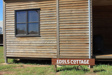 Yarrabandai Creek Homestead - Maitland Accommodation 4
