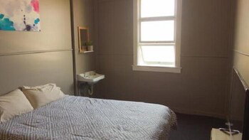 Kerwick Hotel - Maitland Accommodation 5